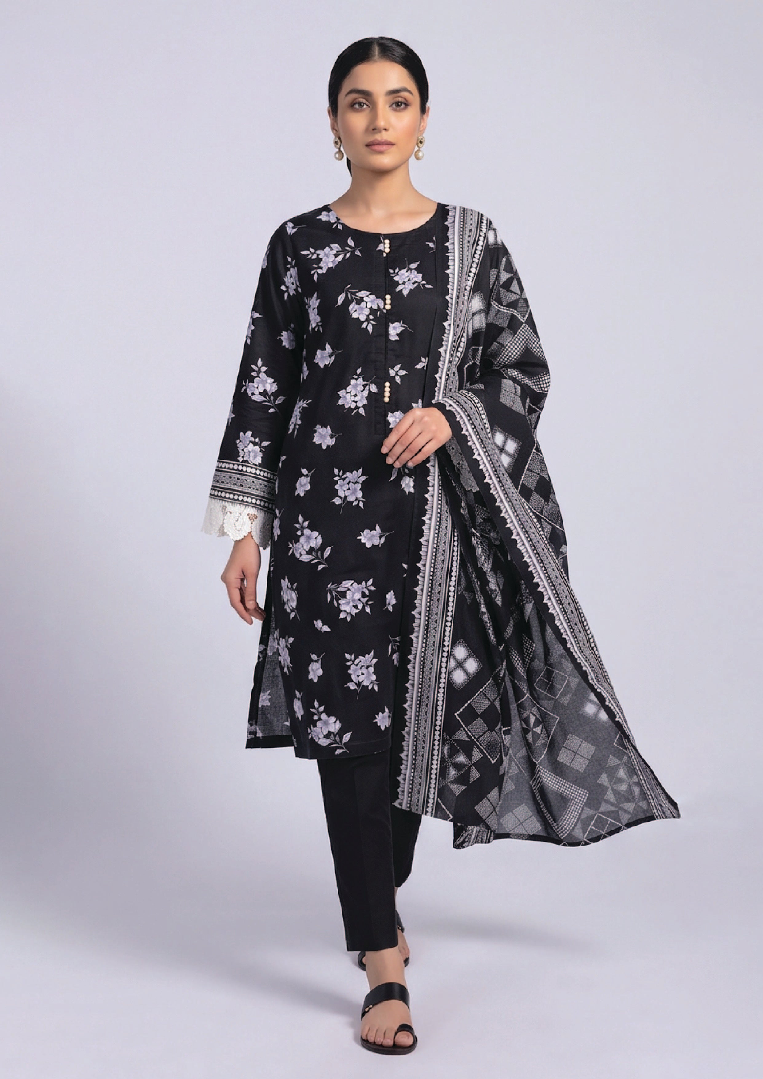 3 Piece Stitched Lawn Suit