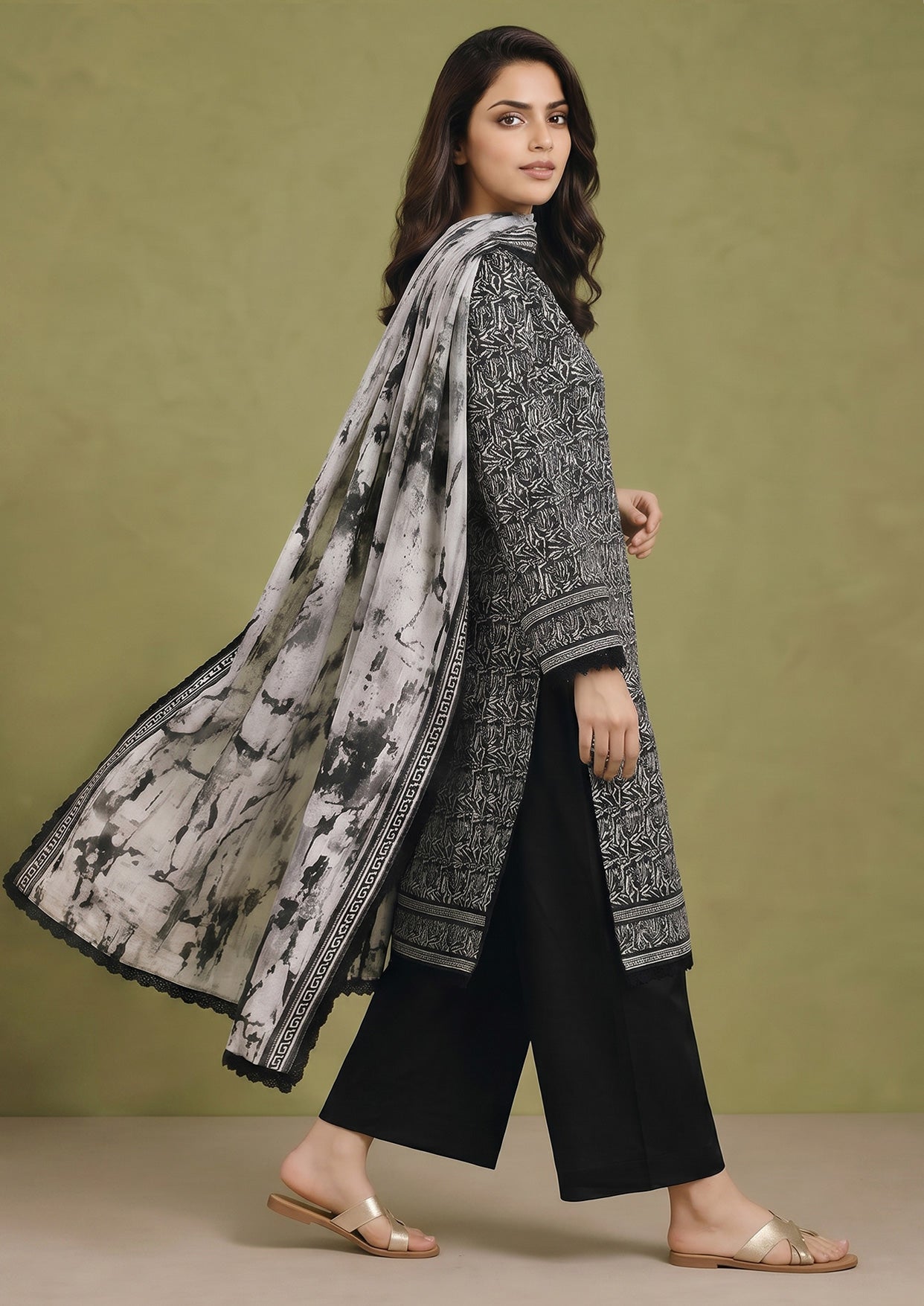 3 Piece Stitched Lawn Suit