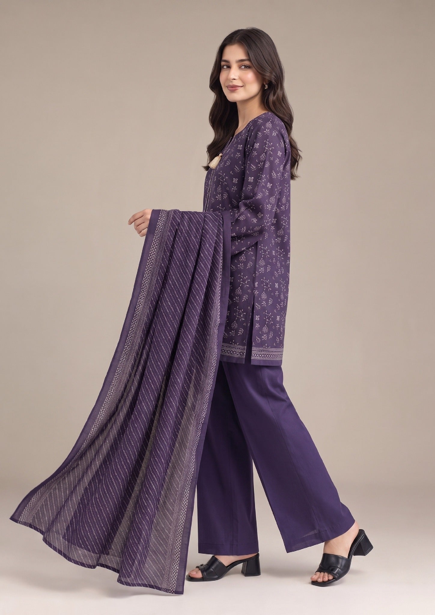 Amethyst Bloom image 04 showing Printed Lawn shirt, purple dupatta, and 3 Piece Stitched Lawn Suit styling by Mirasl.