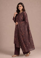 Walking pose of Deep Hues women's lawn suit crafted from lightweight printed lawn fabric with relaxed straight fit.
