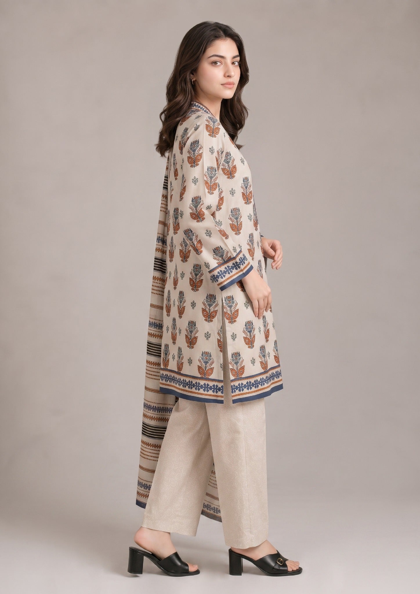Earthen Motif women's 3 Piece Stitched Lawn Suit back view