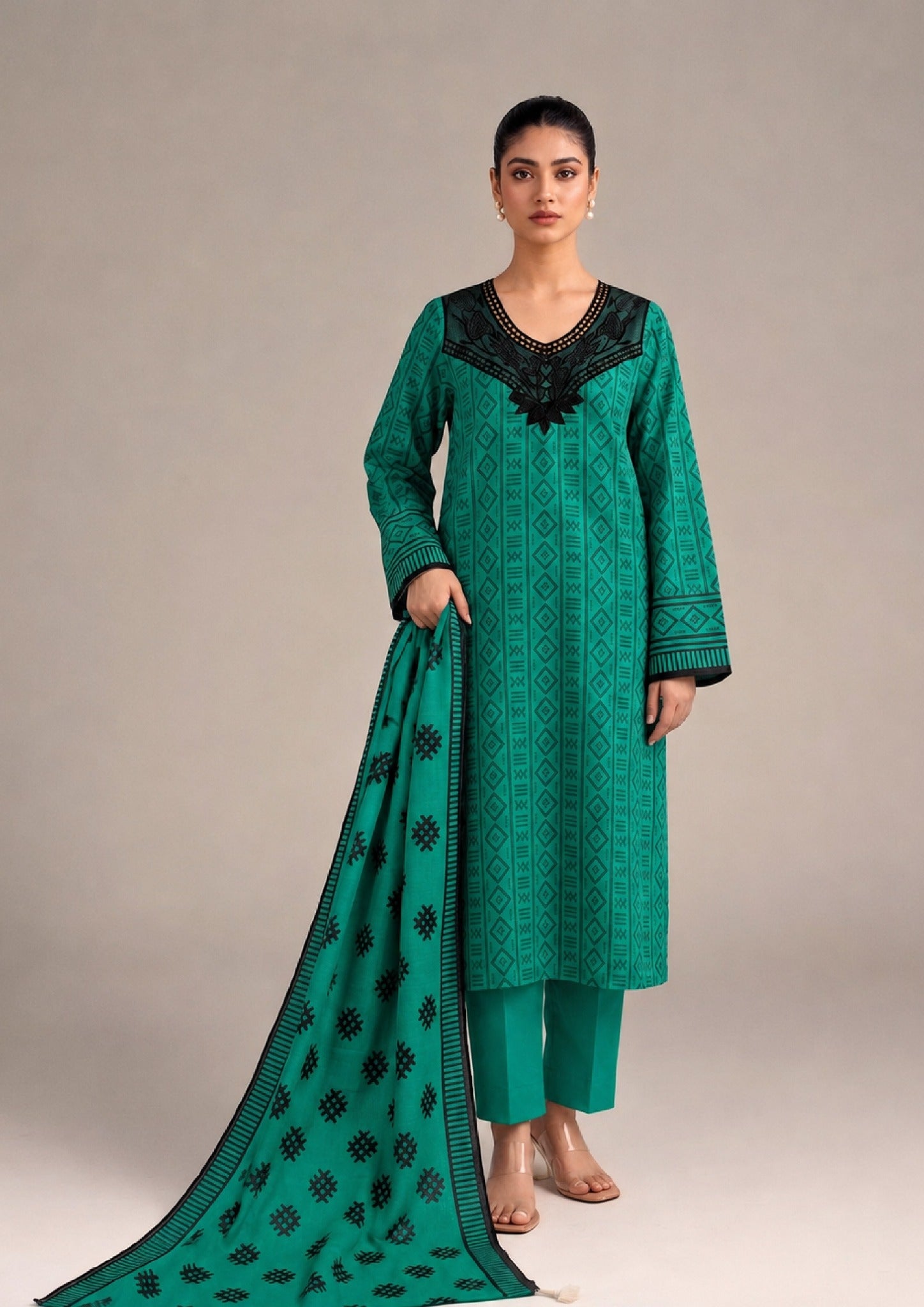 Emerald Geo 3 Piece Stitched Lawn Suit from the fasl-e-rang collection by Mirasl featuring emerald Printed Lawn with black geometric print.