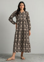 Sable Symphony printed lawn coord set front view with tiered flare and slit neckline