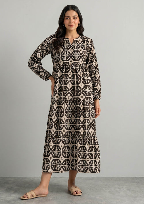 Sable Symphony printed lawn coord set front view with tiered flare and slit neckline