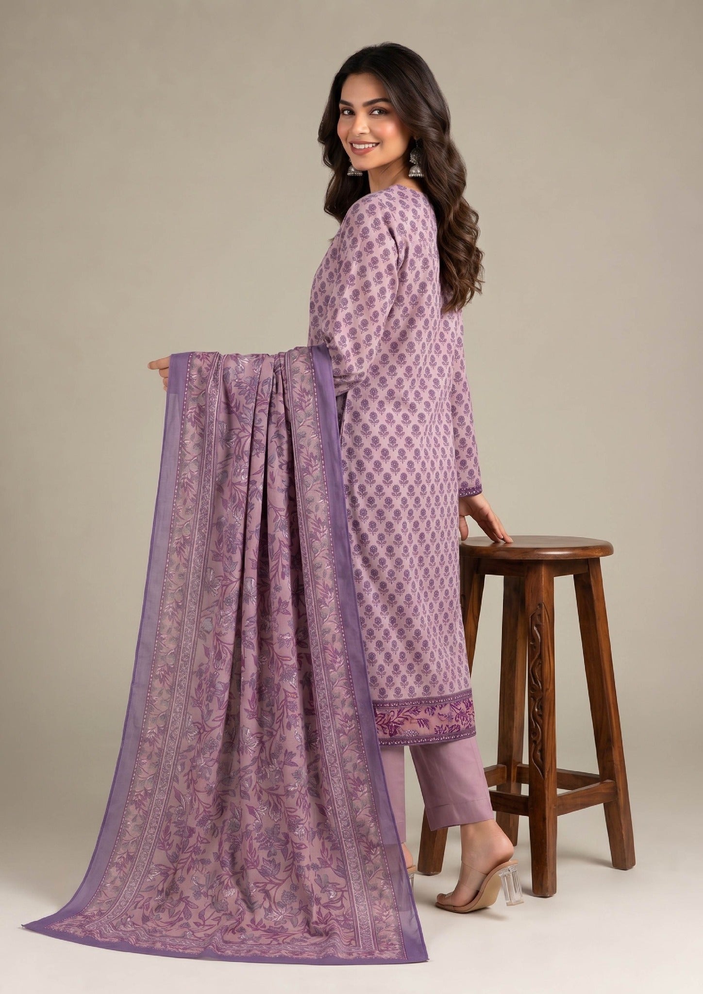 Serene Mauve women’s lawn suit crafted from lightweight printed lawn fabric with straight trousers and elegant floral prints.