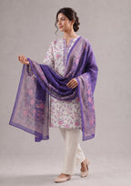 Front view of Springtime women's lawn suit from the fasl-e-rang collection by Mirasl